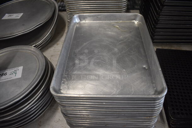 24 Metal Baking Pans. 9.5x13x1. 24 Times Your Bid!