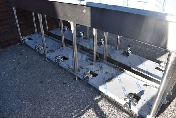 BRAND NEW SCRATCH AND DENT! Advance Tabco FS-FMM-100FV Stainless Steel 16 Gauge Multi Station Hand Sink w/ 5 Faucets, 5 Foot Pedals and Under Shelf. 100x18.5x44 - Image 3 of 8