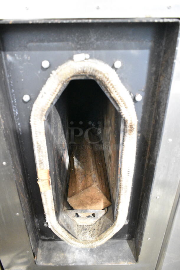 2019 Southern Pride SRG-400 Stainless Steel Commercial Floor Style Natural Gas Powered Smoker on Commercial Casters. 65,000 BTU.  - Image 5 of 10
