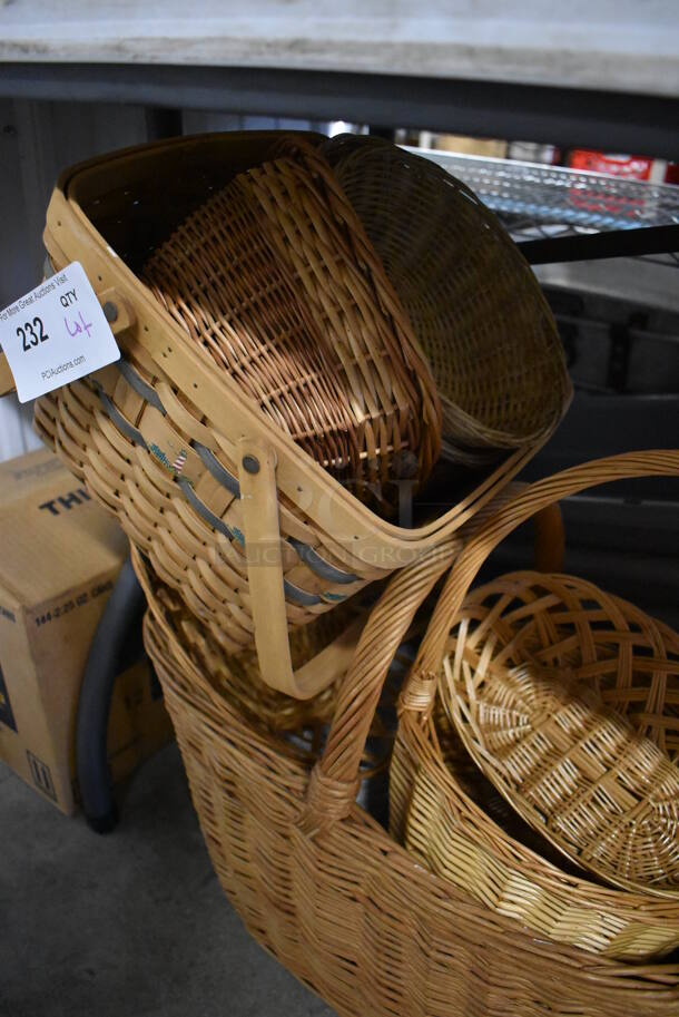 ALL ONE MONEY! Lot of 6 Various Baskets, 3 Gray Poly Bins and Clear Poly Bin - Image 3 of 4