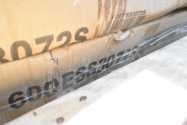 BRAND NEW SCRATCH AND DENT! Regency 600ESS3072S Spec Line 30" x 72" 14-Gauge Stainless Steel Equipment Stand With Stainless Steel Undershelf. May Be Missing Pieces.  - Image 2 of 3
