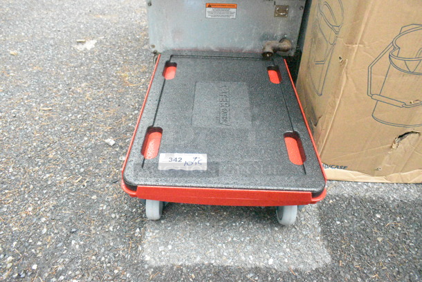 BRAND NEW SCRATCH AND DENT! CaterGator 215EPPDOLLY Dash Red Compact Dolly for EPP Food Pan Carriers - 550 lb Capacity - Image 2 of 7