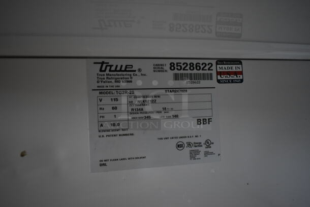 2015 True TG2R-2S ENERGY STAR Stainless Steel Commercial 2 Door Reach In Cooler w/ Poly Coated Racks. 115 Volts, 1 Phase. Tested and Working! - Image 7 of 8