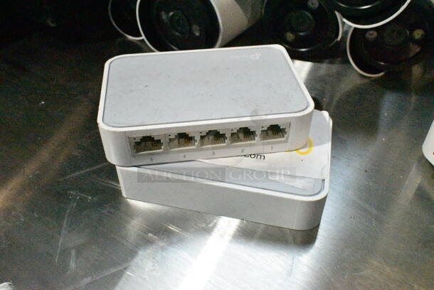 7 Night Owl CM-C20XL-BU-JF Security Cameras w/ 1 Night Owl DVR-C20X-161-JF DVR Recorder, Wiring. 7 Times Your Bid!  - Image 10 of 12