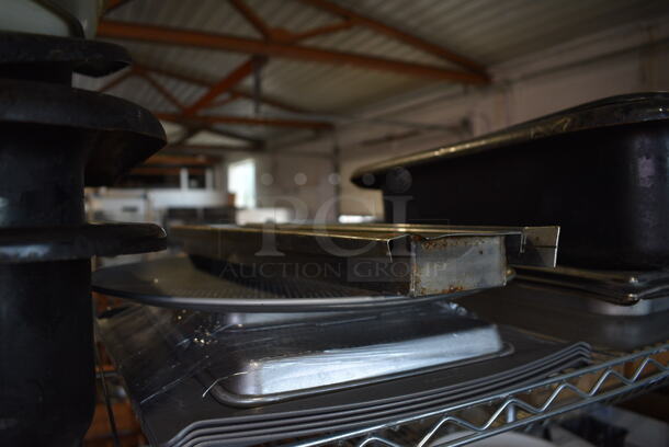 ALL ONE MONEY! Tier Lot of Various Metal Items Including Slow Cooker Inserts and Baking Pans - Image 3 of 5