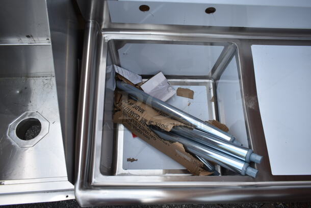 BRAND NEW SCRATCH AND DENT! Steelton 522CS11818R 38 3/4" 18-Gauge Stainless Steel One Compartment Commercial Sink with Right Drainboard - 18" x 18" x 12" Bowl. - Image 3 of 5