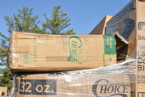 35 BRAND NEW Boxes Including 3 Box 5001BNAP Choice 1-Ply White Beverage / Cocktail Napkin - 4000/Case, 347TCL12 Choice 12 oz. Clear Disposable Plastic Tumbler - 500/Case, 795PTOKFT3 Choice Kraft Microwavable Folded Paper #3 Take-Out Container 7 3/4" x 5 1/2" x 2 1/2" - 200/Case, 50010DWALLWH Choice 10 oz. White Smooth Double Wall Paper Hot Cup, 395RP09 EcoChoice No PFAS Added Bamboo / Bagasse Blend 9" Plate - 500/Case, SN200-3L Genpak SN200-BK 9" x 9" x 3" Black Hinged Lid Foam Container - 200/Case, 2 Box 394365M Noble Products Powder-Free Disposable Clear Vinyl Gloves for Foodservice - Medium - 1000/Case, 795PTOWHT1 Choice White Microwavable Folded Paper #1 Take-Out Container 4 3/8" x 3 1/2" x 2 1/2" - 450/Case, 500TO993 Choice 9" x 9" x 3" Microwavable 1-Compartment Black / Clear Plastic Hinged Container - 100/Case, 5004C Choice 4 oz. Coffee Print Poly Paper Hot Cup - 1000/Case, 2 Box 129MCR24B Choice 24 oz. Black Round Microwavable Heavy Weight Container with Lid 7 1/4" - 150/Case, 347TCL12 Choice 12 oz. Clear Disposable Plastic Tumbler - 500/Case. 35 Times Your Bid!  - Image 8 of 12