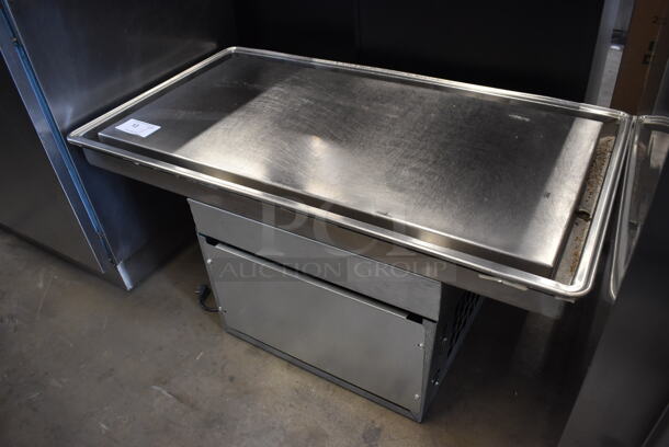 Atlas Metal WF-3 Stainless Steel Commercial Frost Top Cold Drop In. 115 Volts, 1 Phase. 43x24x21. Tested and Working!