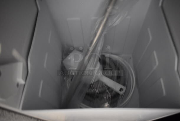 BRAND NEW SCRATCH AND DENT! KoolMore BIM75-BS Stainless Steel Commercial Self Contained Undercounter Ice Machine. 115 Volts, 1 Phase. 15x17.5x33 - Image 5 of 7