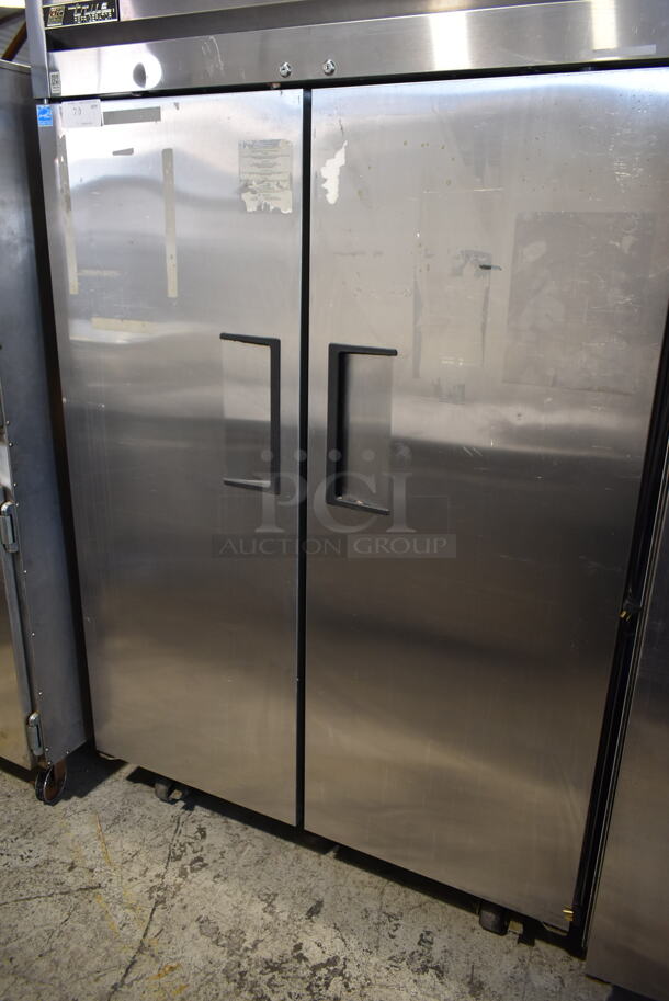 2014 True TG2R-2S ENERGY STAR Stainless Steel Commercial 2 Door Reach In Cooler w/ Poly Coated Racks on Commercial Casters. 115 Volts, 1 Phase. Tested and Working! - Image 3 of 8