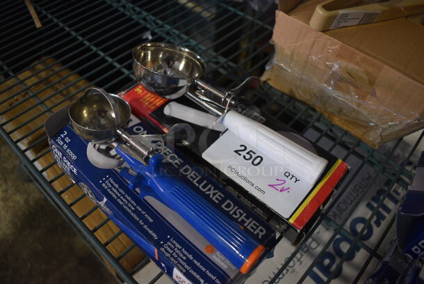 2 BRAND NEW SCRATCH AND DENT! Scoopers. 8.5", 9". 2 Times Your Bid! - Image 2 of 3