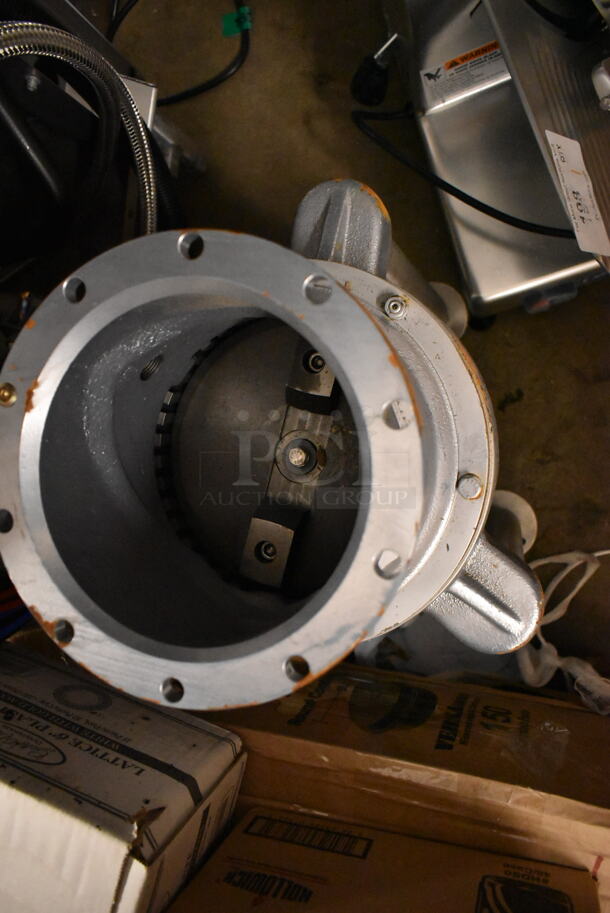 BRAND NEW SCRATCH AND DENT! Hobart FD4/150-1 Commercial Garbage Disposer with Adjustable Flanged Feet. 208-230/460 Volts.  - Image 3 of 4