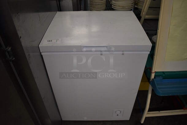 BRAND NEW SCRATCH AND DENT! Criterion Metal Chest Freezer. 115 Volts, 1 Phase. 25x22x33.5. Tested and Working!