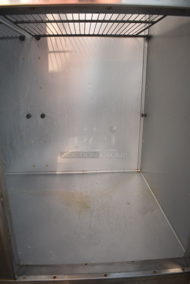 Traulsen G20000 Stainless Steel Commercial 4 Half Size Door Reach In Cooler on Commercial Casters. 115 Volts, 1 Phase. Tested and Powers On But Does Not Get Cold - Image 4 of 7