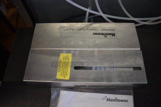 2014 Manitowoc Model ID0522A-161XD Stainless Steel Ice Maker w/ Manitowoc Model IAuCS-161 Automatic Cleaning System. 115 Volts, 1 Phase. 22x24.5x21.5. - Image 4 of 7