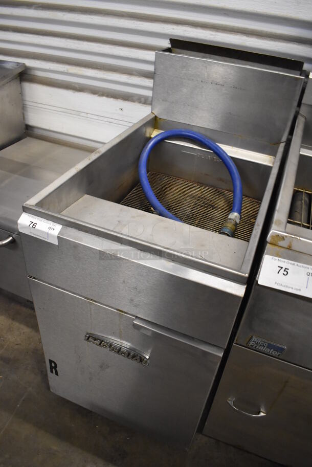 Imperial IFS-75 Stainless Steel Commercial Floor Style Natural Gas Powered 75 Pound Capacity Deep Fat Fryer. 175,000 BTU. 20x36x42 - Image 6 of 10