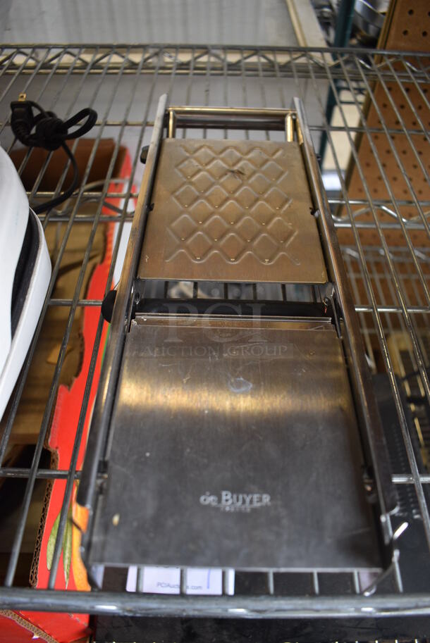 Buyer Metal Mandolin Slicer w/ Blades. 5x15x2.5 - Image 2 of 3