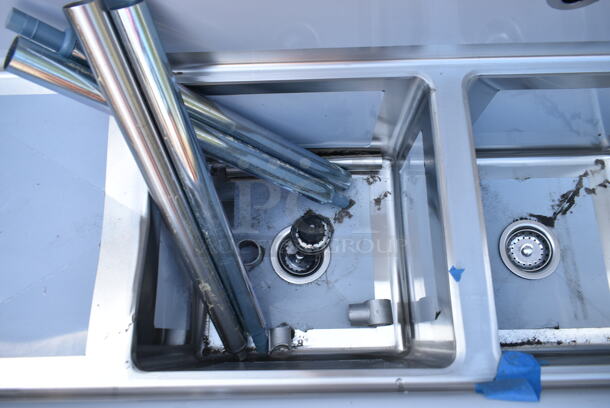 BRAND NEW SCRATCH AND DENT! Regency 600S3151515L Stainless Steel Commercial 3 Bay Sink w/ Left Side Drain Board. Bays 15x15. Drain Board 13.5x17 - Image 5 of 8