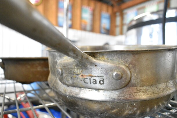6 Various Metal Items Including Sauce Pans and Skillet. 6 Times Your Bid!  - Image 6 of 7