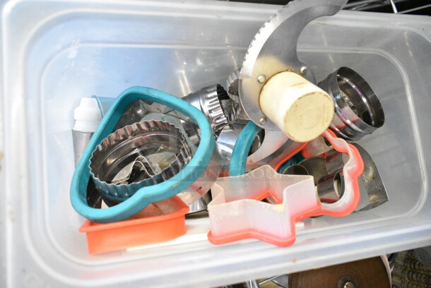 ALL ONE MONEY! Lot of Various Items Including Food Processor S Blade and Cookie Cutters.  - Image 6 of 7
