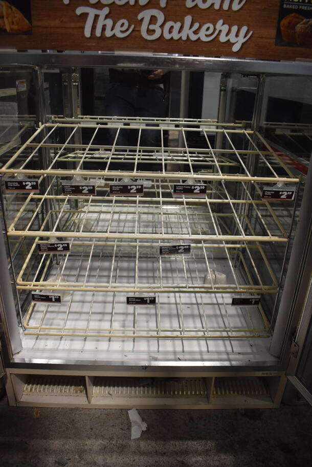 Dry Bakery Display Case With Glass Front, Sides And Back And Double Doors With Polycoated Racks. - Image 4 of 5