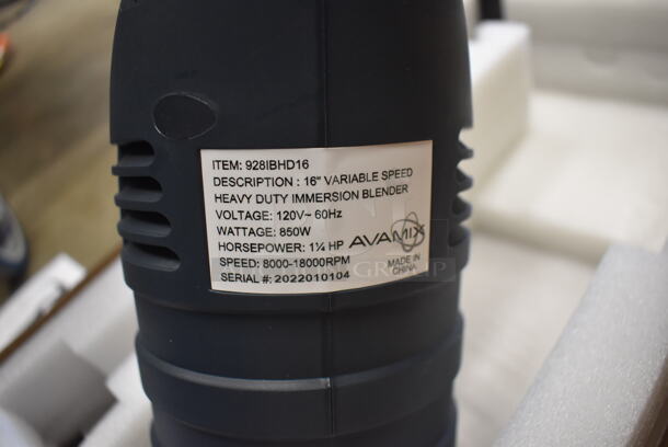 BRAND NEW SCRATCH AND DENT! AvaMix 928IBHD16 Stainless Steel Commercial 16" Shaft Immersion Blender. 120 Volts, 1 Phase. Tested and Working! - Image 5 of 8