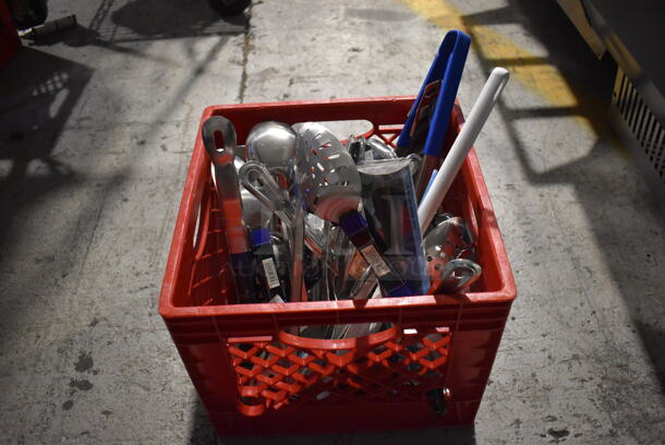ALL ONE MONEY! Crate of Various BRAND NEW Items Including Serving Spoons and Dishers - Image 5 of 5