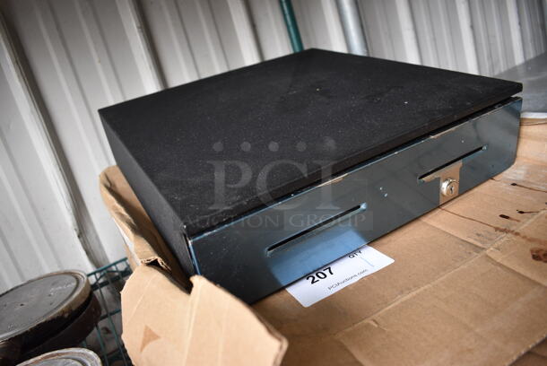 Metal Commercial Cash Drawer. 16x16.5x4 - Image 2 of 3