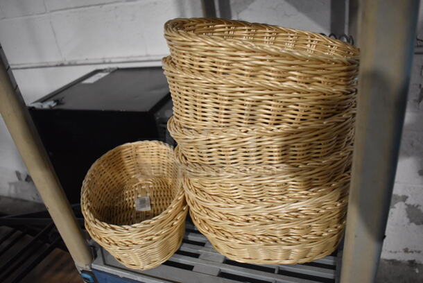 ALL ONE MONEY! Tier Lot of Various BRAND NEW Items Including Metal Baskets, Bread Baskets and Spoodles - Image 4 of 4