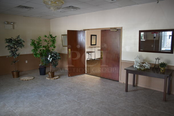 ALL ONE MONEY! ROOM LOT of Various Items Including Fake Plants, Table and Mirror. BUYER MUST REMOVE. (front hallway) - Image 1 of 11