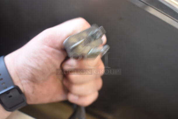 Stoelting SF144-38I Countertop Air Cooled 2 Flavor Ice Cream Yogurt Machine w/ Blender. 208/230 Volts 1 Phase - Image 9 of 9