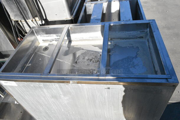 Metal Commercial Ice Table Buffet Station. - Image 2 of 6