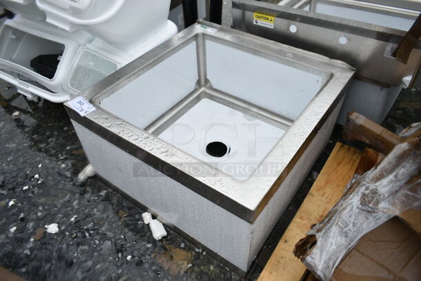 BRAND NEW SCRATCH AND DENT! Regency 600SM242412 29" 16-Gauge Stainless Steel One Compartment Floor Mop Sink - 24" x 24" x 12" Bowl  - Image 3 of 5