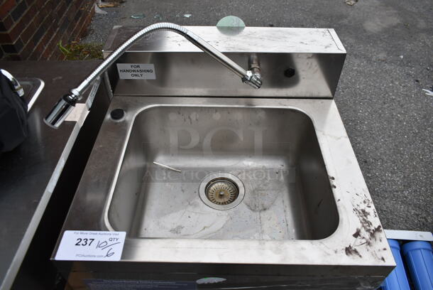 Easy Hardware Hybrid 684 Stainless Steel Commercial Single Bay Portable Sink on Commercial Casters. - Image 3 of 5