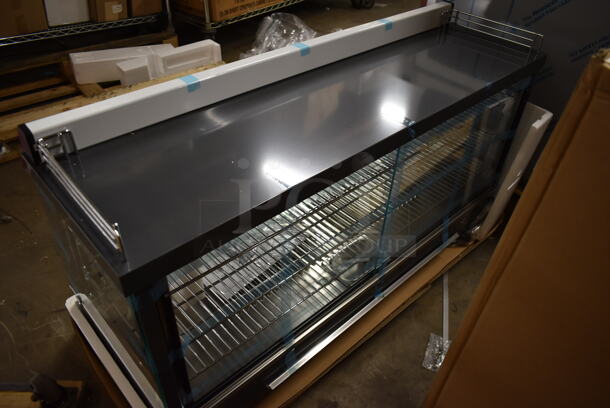 BRAND NEW SCRATCH AND DENT! KoolMore HDC-6C Metal Commercial Countertop Heated Display Case Merchandiser. 110-120 Volts, 1 Phase. Tested and Working! - Image 3 of 8