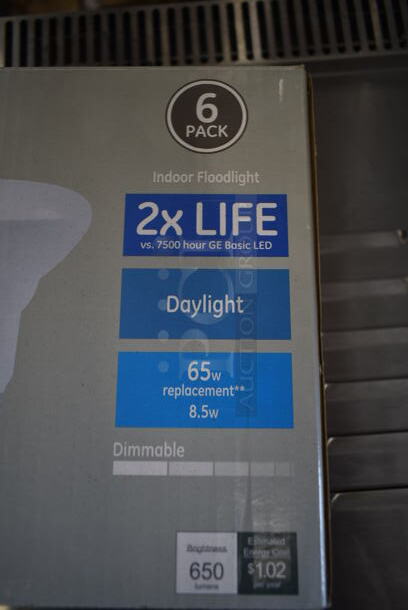 Box of BRAND NEW Classic LED Lightbulbs. Some Bulbs Missing - Image 3 of 4