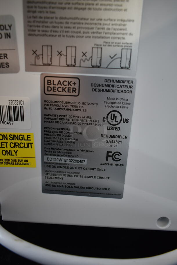 BRAND NEW SCRATCH AND DENT! Black & Decker BDT20WTB 20-Pint Portable Dehumidifier. 115 Volts, 1 Phase. Tested and Working! - Image 6 of 6