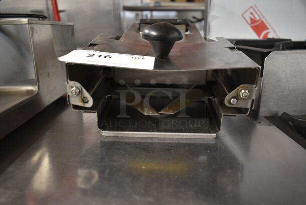 Prince Castle 970-DDA Stainless Steel Commercial Countertop Bagel Saber / Bagel Slicer. - Image 4 of 5