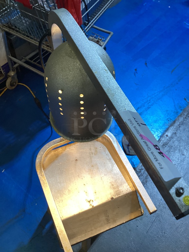 Avantco Tabletop Heat Lamp/Food Warmer..Tested and Working 

 - Image 2 of 4