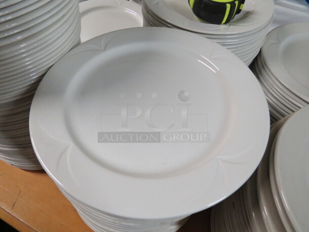 12 Inch Steelite Dinner plate. 12XBID