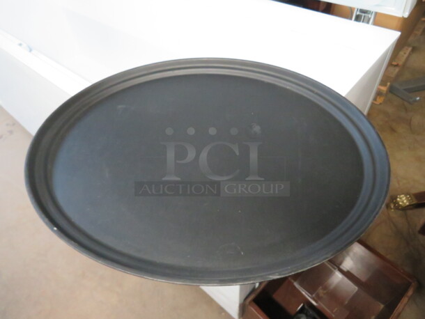 One Cambro 27X22 Oval Serve Tray. - Image 1 of 1