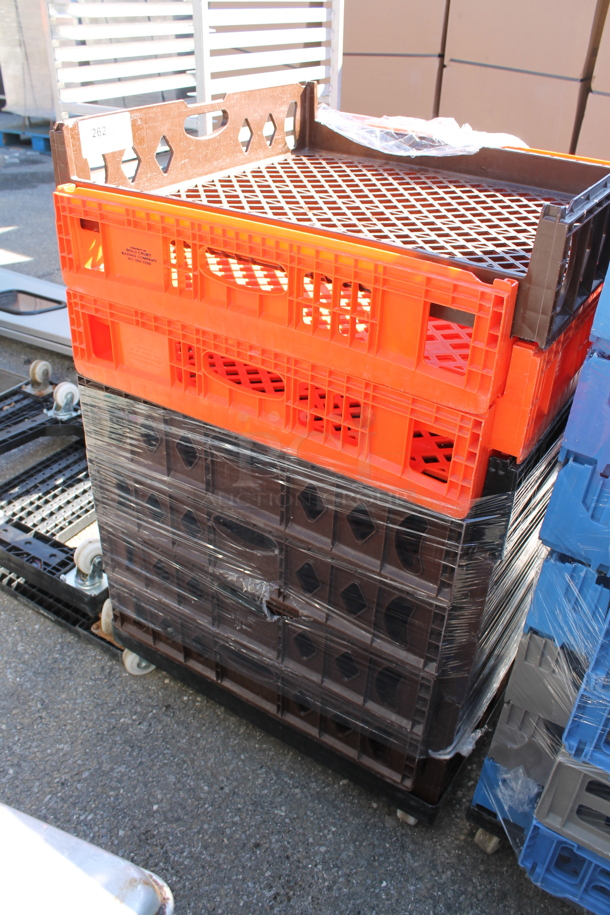 ALL ONE MONEY! Lot of 6 Poly Bread Caddies.  - Image 1 of 3
