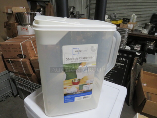 Poly Cereal/Dry Ingredient Holder With Lid. 32 Cup Capacity. 6XBID - Image 1 of 2