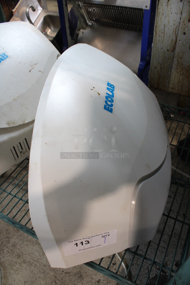 Ecolab White Poly Wall Mount Bug Zapper. 24x11.5x9. Tested and Working! - Image 3 of 3