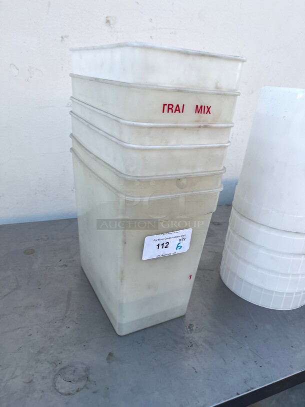 Commercial Plastic Containers NSF Great for Food Storage  - Image 2 of 8
