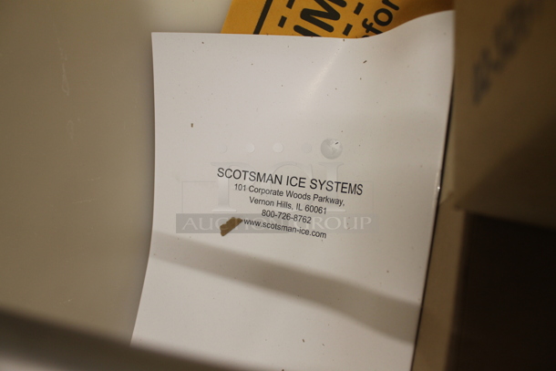 BRAND NEW SCRATCH AND DENT! 2021 Scotsman HD30B-1H Commercial Stainless Steel Electric Floor Style Ice Dispenser. 115V. Tested And Working!  - Image 5 of 8
