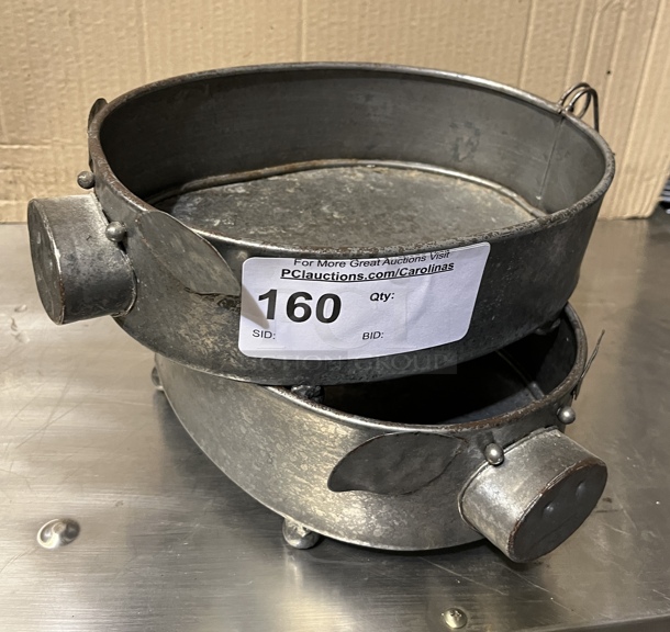 Metal Pig Shaped Condiment Holders - Image 1 of 1
