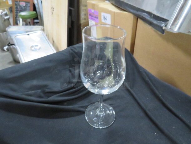 NEW Libbey 85438R 11.5oz Wine Glass Glass. 12XBID