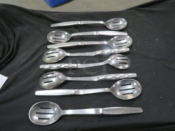 Stainless Steel Slotted Spoon. 8XBID