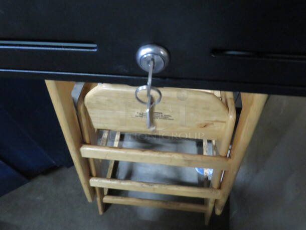 One Toast Cash Drawer With Insert And Key. - Image 3 of 3